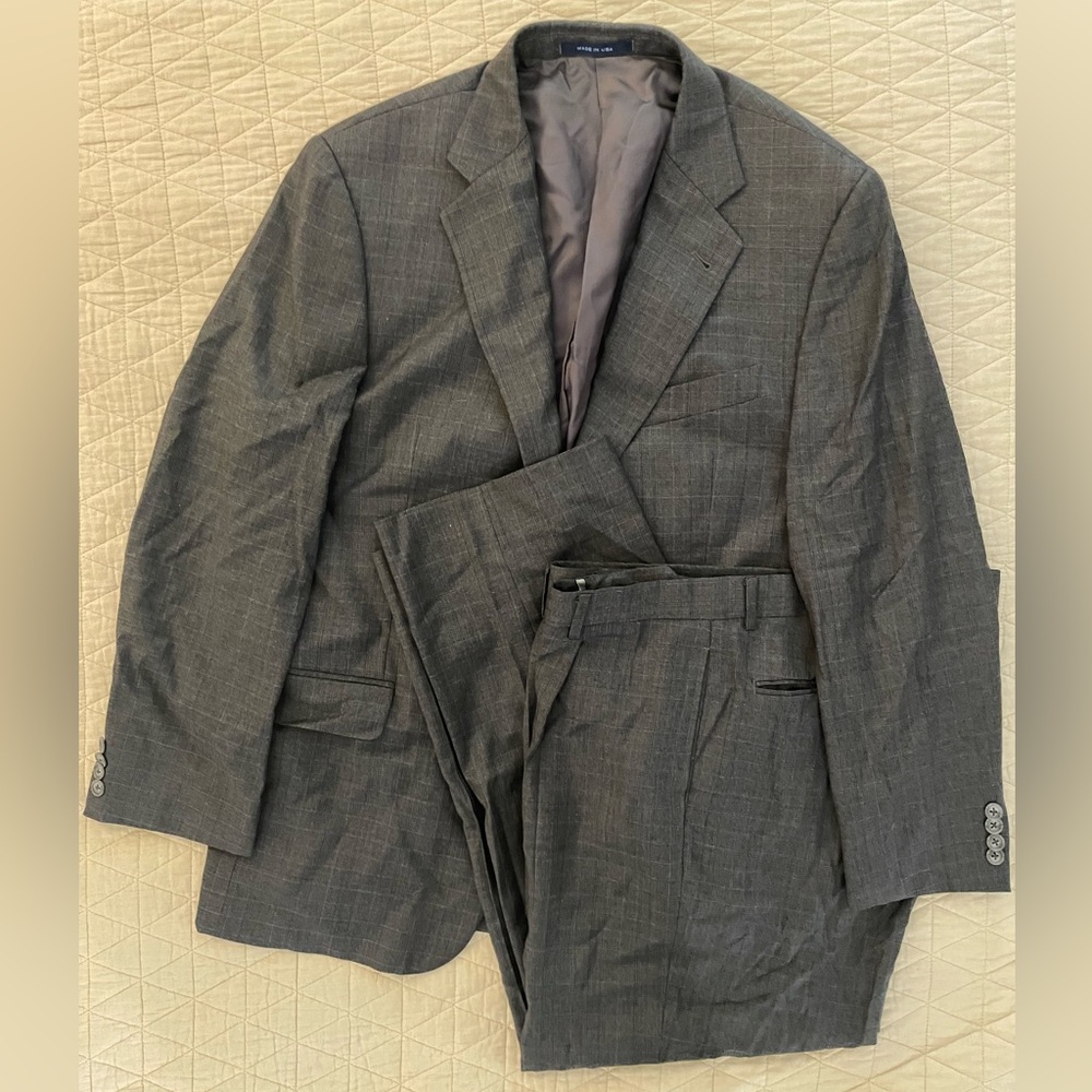 JOSEPH ABBOUD Made in USA Loro Piana Wool Suit in Everyday Gray Size 42R